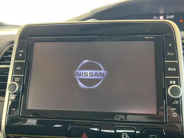 セレナ2.0 ハイウェイスター VセレクションII