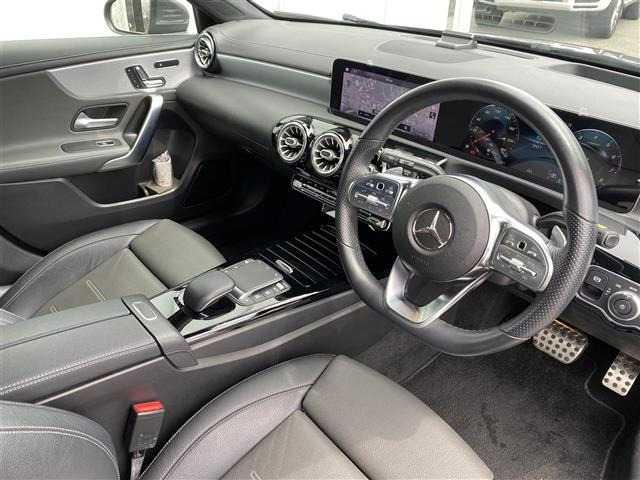 AクラスA180 スタイル AMGライン