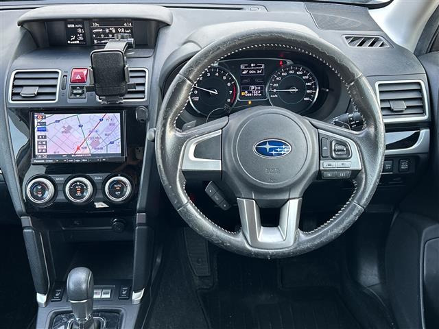 フォレスター2.0i-L アイサイト 4WD