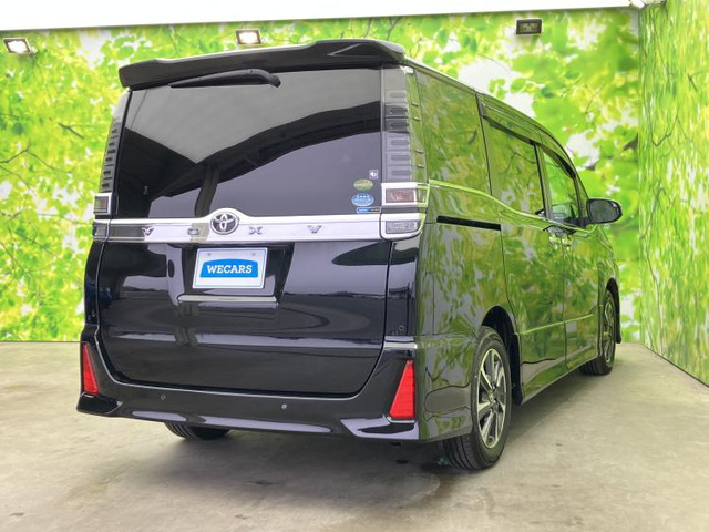 ヴォクシー2.0 ZS 煌II