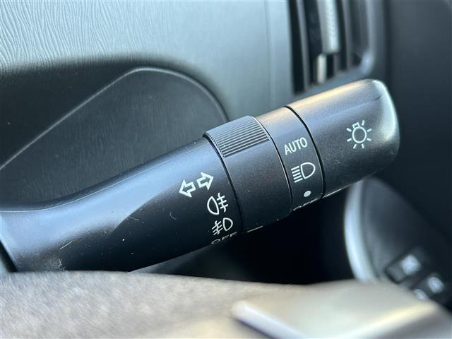 プリウス1.8 S ツーリングセレクション G's