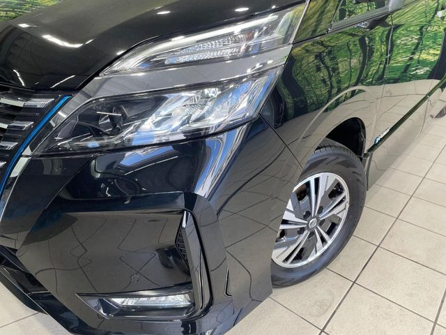 �yLED�w�b�h���C�g�z���V����ԑ��s�����ǍD�Ȏ��E���m�ۂ����S���ĉ^�]�ł��鍂�P�xLED�w�b�h���C�g�𑕔�!�_�����x�������A����d�͂��}�����Ă��܂��B