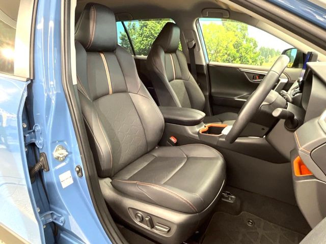 �y���烌�U�[�V�[�g�z����̂ӂ���肪�e�ՂŃ����e�i���X�����ȒP�ȁA�@�\���ɗD��鍇����v���̗p�����㎿�ȃV�[�g�ł��B����S�n���悭�A���������ӂ��S�n�ǂ��ԓ���Ԃ����o���Ă���܂��B