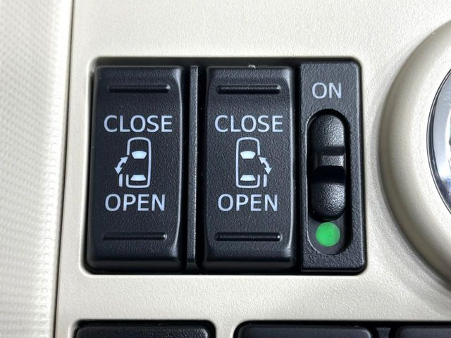 �y�����p���[�X���C�h�h�A�z�X�}�[�g�L�[��^�]�Ȃ̃X�C�b�`�Ō�ȗ����X���C�h�h�A�̊J���\���d��������͂����ăh�A���J����K�v�������A�����Ȃ��q�l�ł��ȒP�ɊJ���߂ł����K�ł���