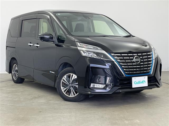 セレナ1.2 e-POWER ハイウェイスターV