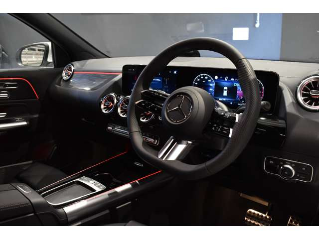 GLAクラスGLA200 d 4マチック アーバン スターズ 4WD