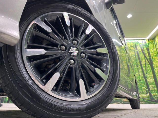 �y����15�C���`�A���~�z�C�[���z�O�ςɃ}�b�`���������A���~�z�C�[���𑕒����Ă���܂��B�e��ЊO�A���~�z�C�[����A�X�^�b�h���X�^�C�����戵�����Ă���܂��B���񂲑��k����������
