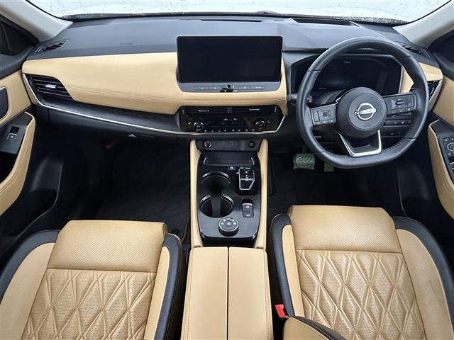 エクストレイル1.5 G e-4ORCE 4WD