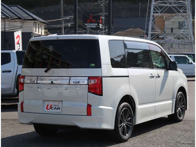 デリカD:5アーバンギア 2.2 G  4WD