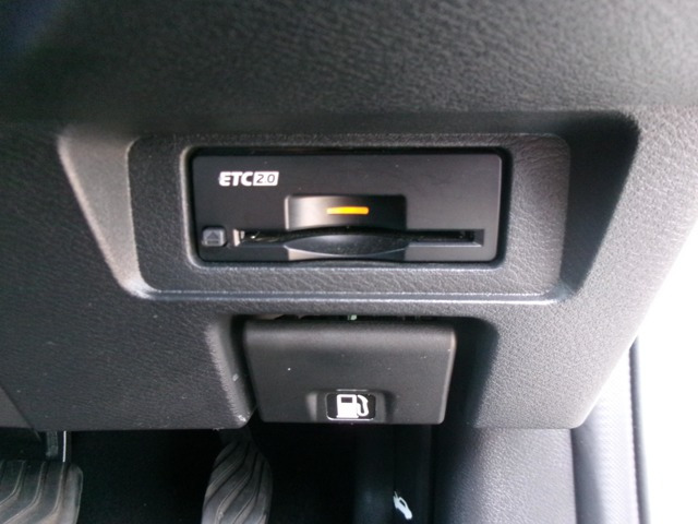 ノートオーラ1.2 G レザーエディション