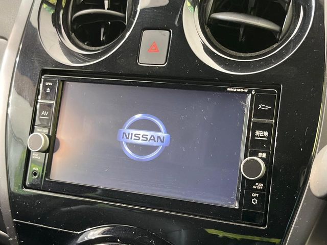 �y�����i�r�z�l�C�̏����i�r�𑕔����Ă���܂��B�i�r�̎g���₷���͂������A�I�[�f�B�I�@�\���[��!�L�����v�◷�s�͂������A�ʋ΂┃�����ȂǕ��i�̃h���C�u���y�����Ȃ�͂���