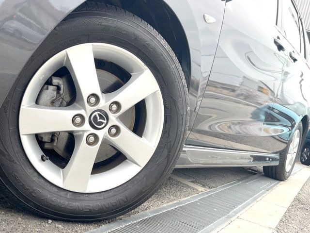 �y����15�C���`�A���~�z�C�[���z�O�ςɃ}�b�`���������A���~�z�C�[���𑕒����Ă���܂��B�e��ЊO�A���~�z�C�[����A�X�^�b�h���X�^�C�����戵�����Ă���܂��B���񂲑��k����������