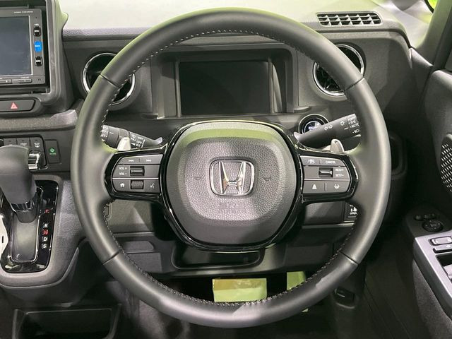 �y�X�e�A�����O�X�C�b�`�z�^�]���A�O������ڐ������炷���ƂȂ��A�I�[�f�B�I���̑��삪�\�ȕ֗��@�\!���S&���K�ȃh���C�u�����o���Ă���܂���