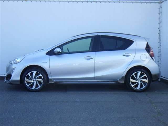 アクア1.5 X-URBAN