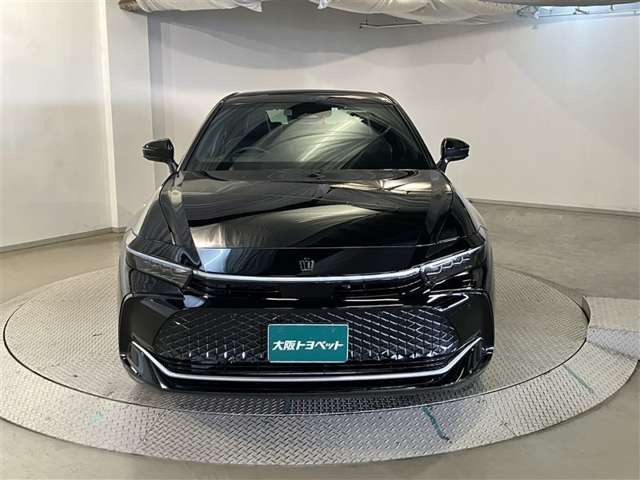 クラウンクロスオーバー2.5 G アドバンスト レザー パッケージ E-Four 4WD