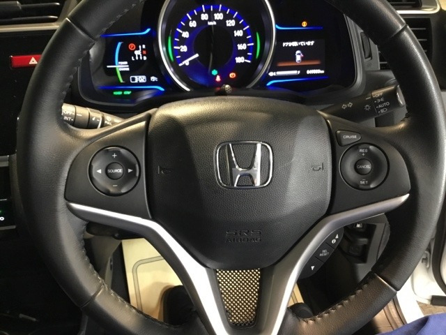 フィット1.5 ハイブリッド Lパッケージ