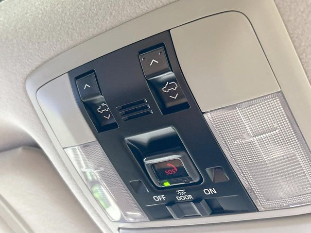 ランドクルーザープラド2.7 TX Lパッケージ 70th アニバーサリーリミテッド 4WD