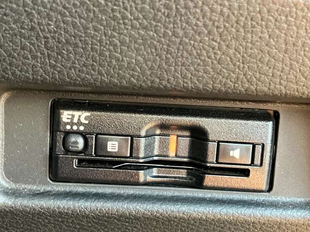ETC付高速道路の合流もスムーズに行えます。