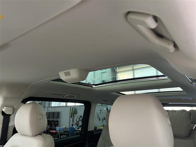 VクラスV220d アバンギャルド ロング AMGライン