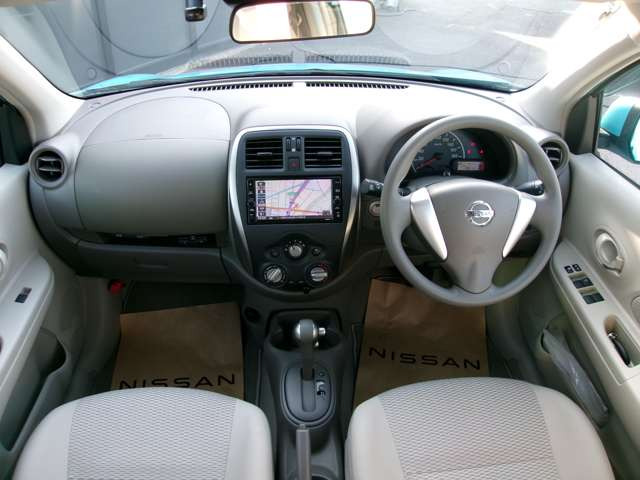 マーチ1.2 X  Vセレクション