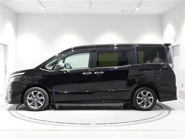 ヴォクシー2.0 ZS 煌III