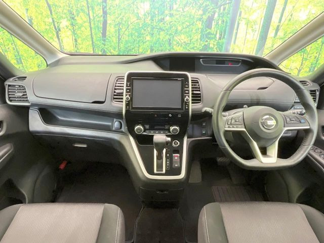 セレナ2.0 ハイウェイスター VセレクションII