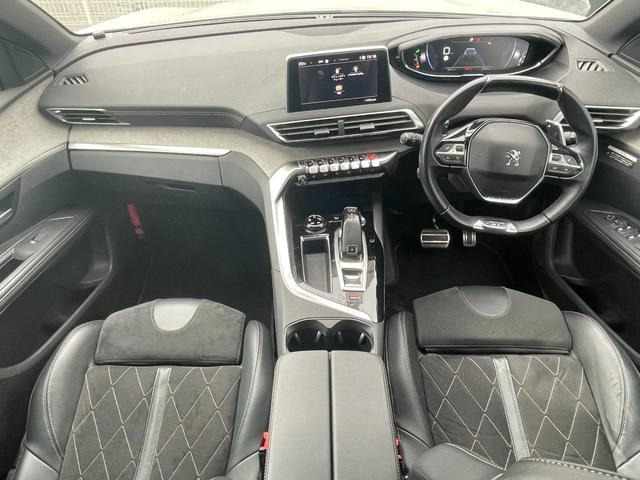 5008GT ブルーHDi ディーゼル