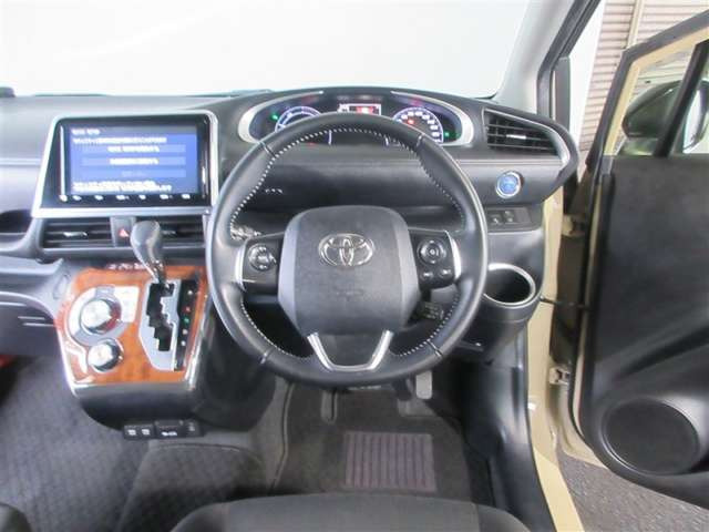 シエンタハイブリッド 1.5 ファンベース G セーフティエディションII