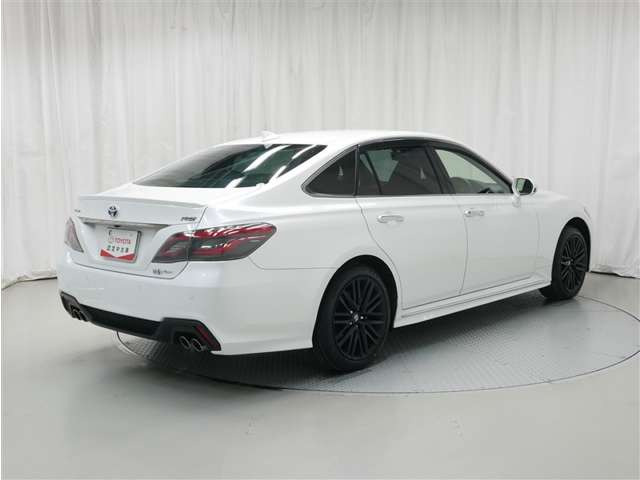 クラウンハイブリッド 2.5 RS Four リミテッドII 4WD