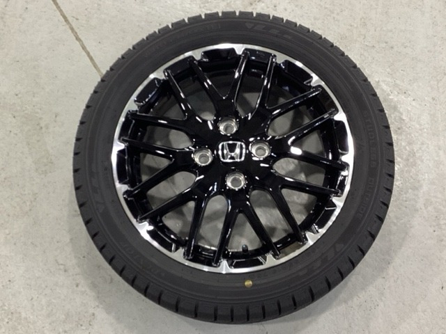 N-BOXカスタムターボ コーディネートスタイル モノトーン 4WD