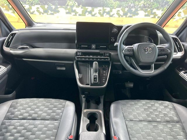 ヴォクシー1.8 ハイブリッド S-Z