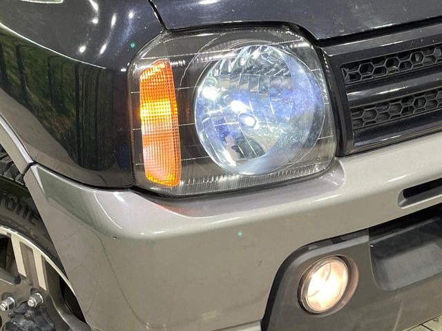 �yLED�w�b�h���C�g�z���V����ԑ��s�����ǍD�Ȏ��E���m�ۂ����S���ĉ^�]�ł��鍂�P�xLED�w�b�h���C�g�𑕔�!�_�����x�������A����d�͂��}�����Ă��܂��B