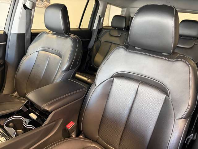 グランドチェロキーリミテッド 4WD