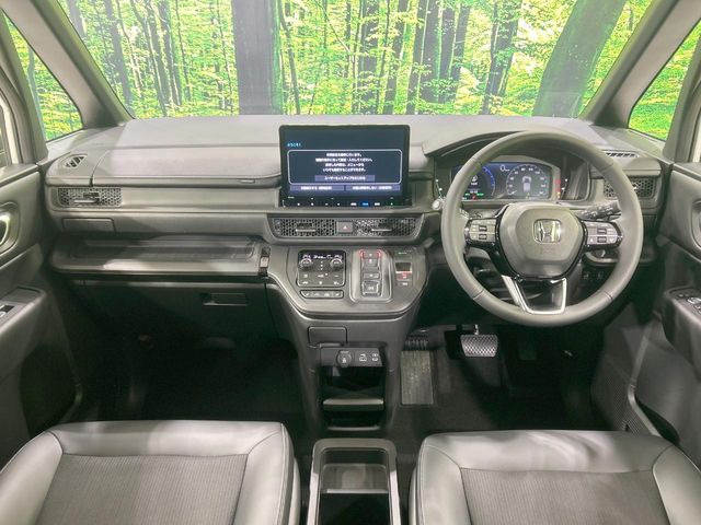 ステップワゴン2.0 e:HEV スパーダ