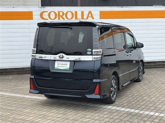 ヴォクシー2.0 ZS 煌II