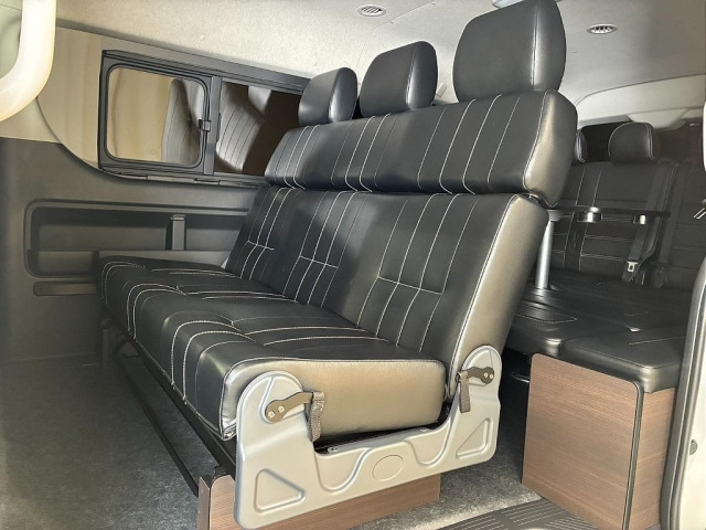 ハイエース2.7 GL ロング ミドルルーフ 4WD