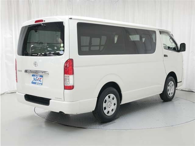 ハイエースバン2.8 DX ロング GLパッケージ ディーゼル 4WD