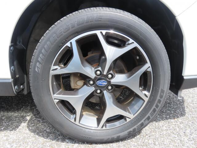 18�C���`�̏����A���~�z�C�[���t���ł���