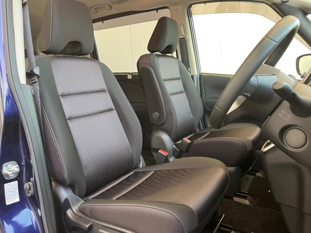 �^�]�Ȃ܂��ɂ͏\���ȃX�y�[�X������A�啿�ȕ��ł��������^�]���Ă�����������ł��B