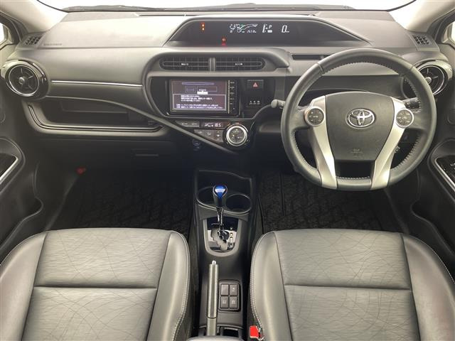 アクア1.5 G ブラックソフトレザーセレクション