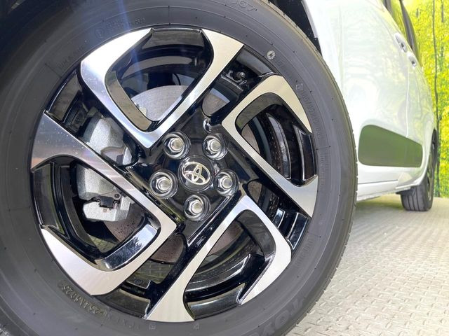 �y�����A���~�z�C�[���z�O�ςɃ}�b�`���������A���~�z�C�[���𑕒����Ă���܂��B�e��ЊO�A���~�z�C�[����A�X�^�b�h���X�^�C�����戵�����Ă���܂��B���񂲑��k����������