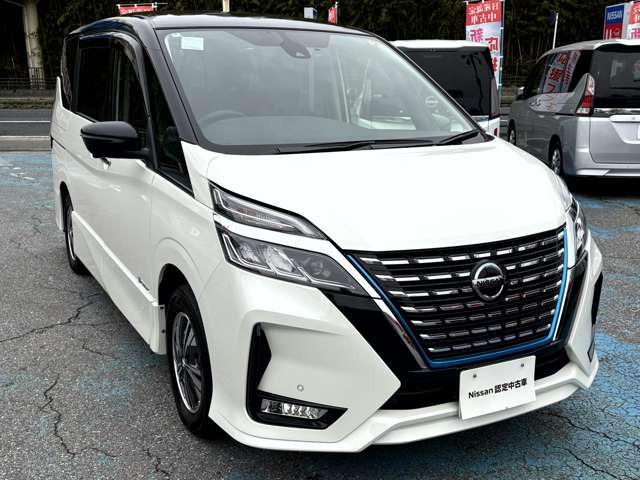 セレナ1.2 e-POWER ハイウェイスターV