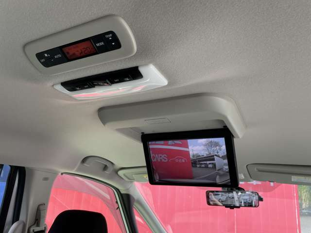 セレナ2.0 ハイウェイスター VセレクションII