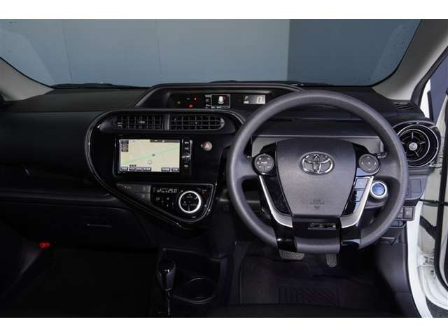 アクア1.5 S スタイルブラック