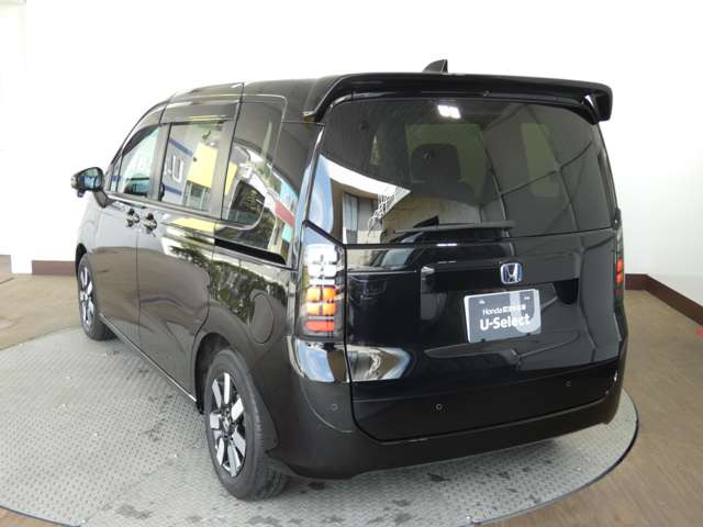 フリード1.5 e:HEV エアー EX