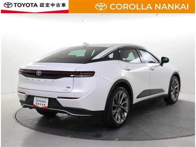 クラウンクロスオーバー2.5 G アドバンスト レザー パッケージ E-Four 4WD