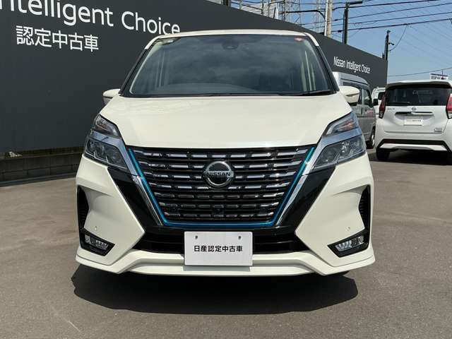 セレナ1.2 e-POWER ハイウェイスターV