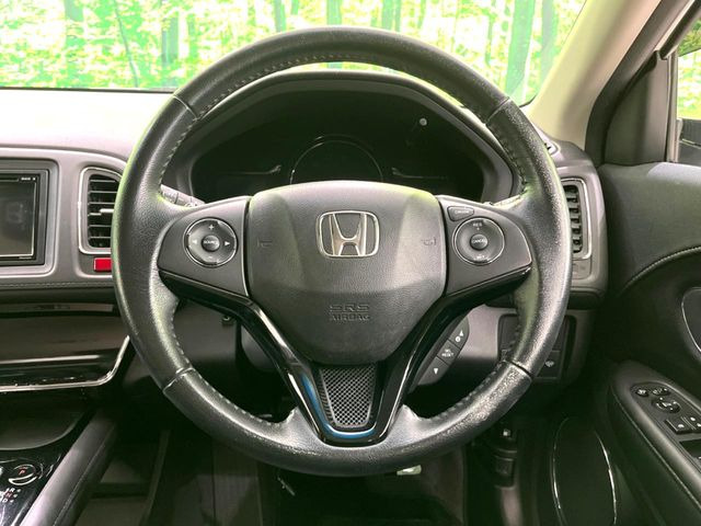 �y�����v�����X�e�A�����O�z�㎿�Ȋv���g�p���邱�ƂŁA��ɂ����������݂ƂĂ��^�]���₷���n���h���ł���