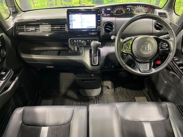 N-BOXカスタムL ターボ