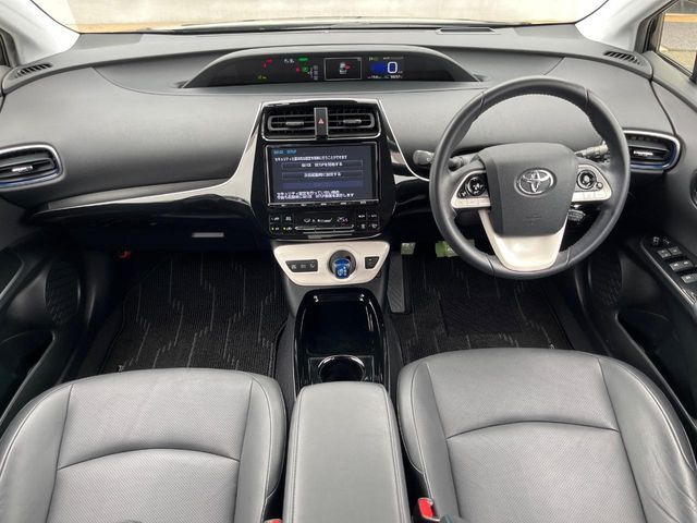 プリウス1.8 A プレミアム ツーリングセレクション